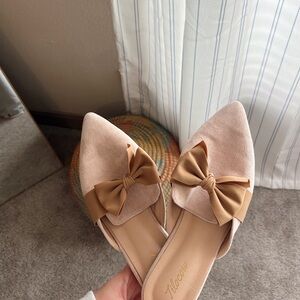 velvet bow flats